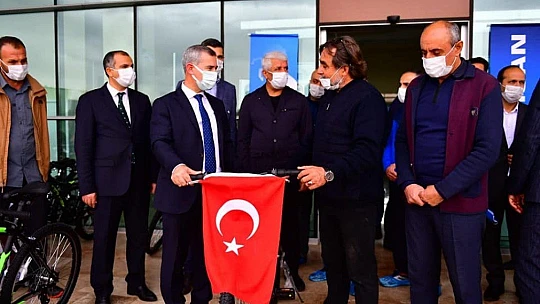 Yeşilyurt Belediyesi, Bisiklet Sporunun Yaygınlaşması İçin Çalışmaları Artırdı