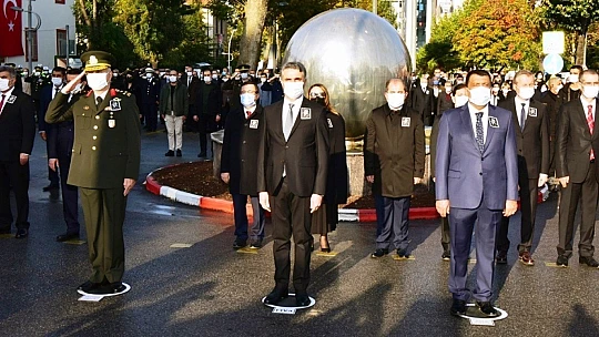 Vali Baruş, 10 Kasım Atatürk'ü Anma Günü Törenine Katıldı