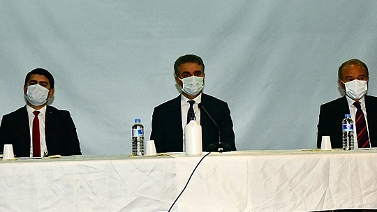 Vali Baruş Arguvan'da Vatandaşların Sorunlarını Dinledi