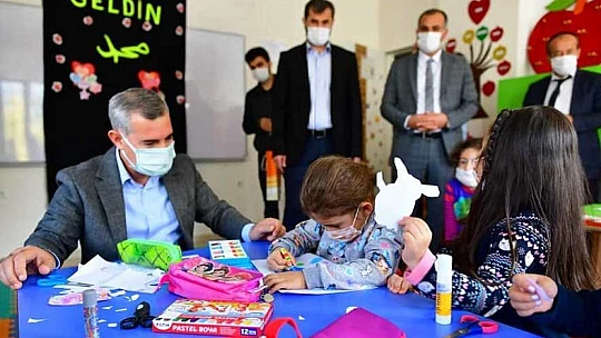 Geleceğin Nesilleri Yeşilyurt Belediyesi Erdem Okulları'nda Yetişiyor