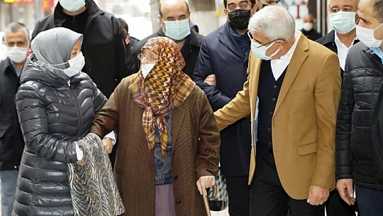 Fuzuli Caddesi'ndeki Depremzedelerin Sıkıntıları Çözüldü