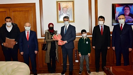 Müftü Veysel Işıldar'dan Vali Baruş'a Kandil Ziyareti