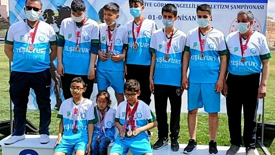 Atletizm Şampiyonasında 9 Altın, İki Gümüş ve 1 Bronz Madalya