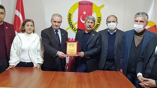 Başkan Aktaş, Anadolu Basın Birliğinin Çalışmalarını Takdir Ediyoruz