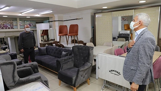 Başkan Güder, Esnafın Yanında Esnafla İç İçe