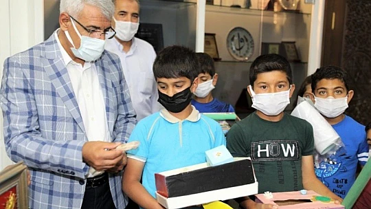Başkan Güder, İlkokul Öğrencilerini Ağırladı