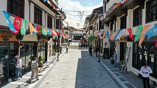 Tarihi Yeşilyurt Konakları, Ödül Törenleri ve Kültürel Etkinlikler