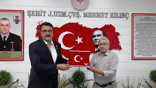 Başkan Gözükara, Bizler Şehitlerimizi Unutmamalıyız