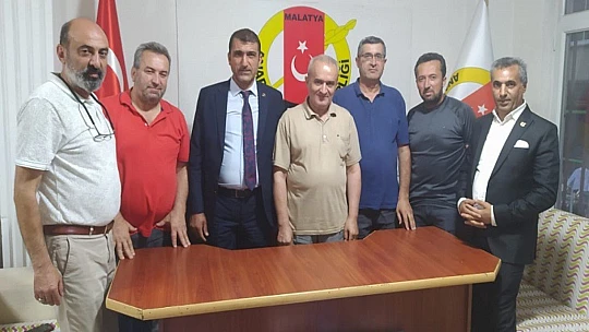 Başkan Yılmaz 'Anadolu Basın Birliği Derneğinin Çalışmalarını Takdir Ediyoruz