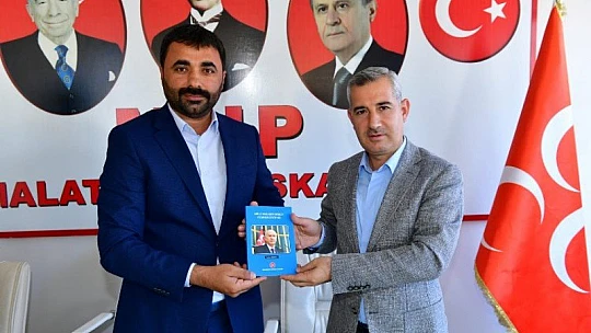 Başkan Çınar, MHP İl Ve İlçe Başkanlığı İle Ülkü Ocakları İl Başkanlığını Ziyaret Etti