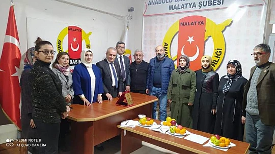 Başkan Alpaslan, 10 Ocak Gazeteciler Gününüzü Kutluyorum