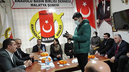 Milletvekili Tüfekçi'den Anadolu Basın Birliği Derneği'ne Ziyaret
