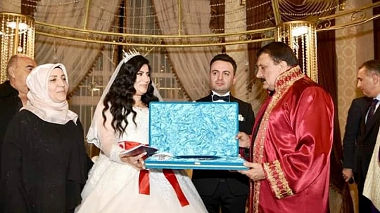 Maskar ve Akbulut Ailesinin Mutlu Günü