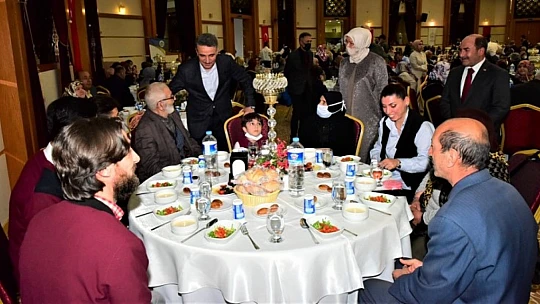 Vali Baruş, Şehit ve Gazi Aileleri ile İftar Yemeğinde Bir Araya Geldi