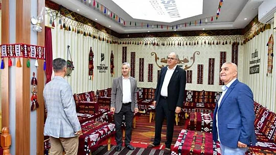 Başkan Yiğit, Tarihi Yeşilyurt Konaklarına Hayran Kaldı