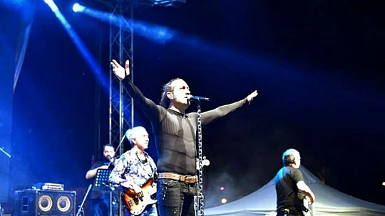 Kıraç, Malatya'lılara Unutulmayacak Bir Konser Yaşattı