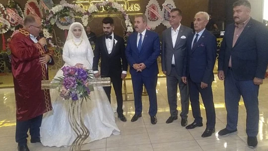 Uğur ve Kabar Ailesinin Mutlu Günü
