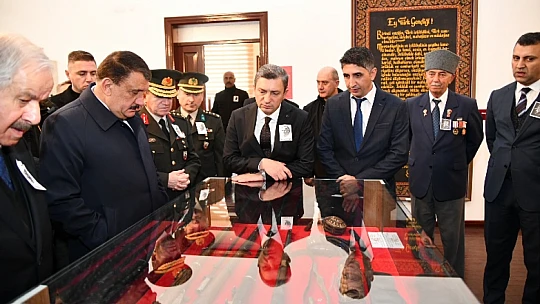 Büyük Önder Mustafa Kemal Atatürk, Malatya'da Düzenlenen Törenle Anıldı