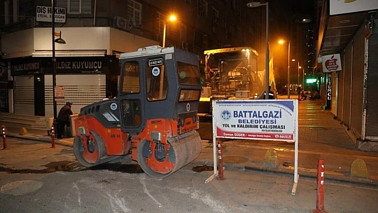 Battalgazi Belediyesi Asfalt Çalışması İle Tenzile Sokak Pırıl Pırıl