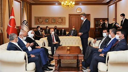 Ulaştırma ve Altyapı Bakanı Karaismailoğlu Malatya'da