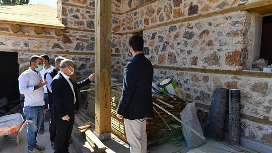 Yeşilyurt Belediyesi, Aşağıköy'deki 350 Yıllık Tarihi Camiyi Restore Etti