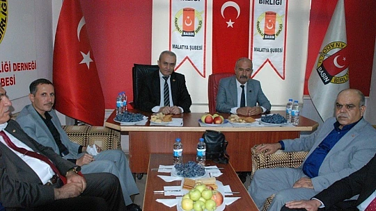 Başkan Kaya, Karabağ ve Doğu Akdeniz Haç ile Hilal'in Mücadelesidir