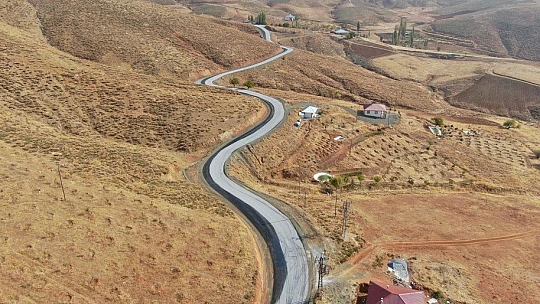 Gülümuşağı Mahallesi İlk Kez Asfalt İle Tanıştı