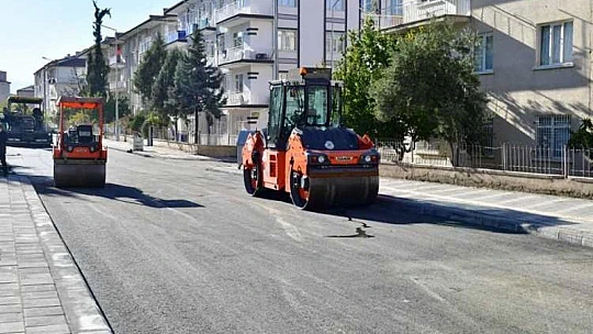 Başkan Çınar, Şeyhbayram Mahallesindeki Dönüşüm Yatırımlarını İnceledi