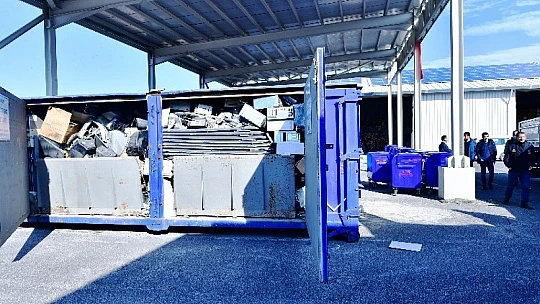 Yeşilyurt Belediyesinden, 3.244 Kg. Atık Elektrik Ve Elektronik Eşya Topladı