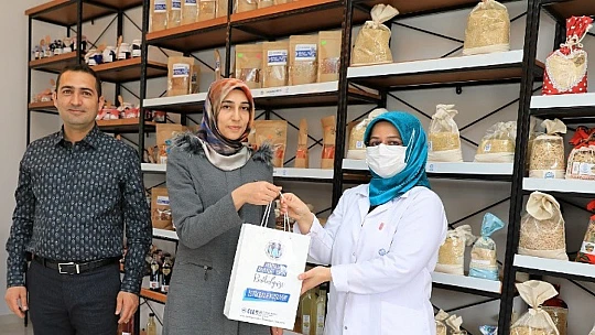 Battalgazi'nin Kalbi Kadın Kooperatifi Kafe Market Büyük İlgi Görüyor