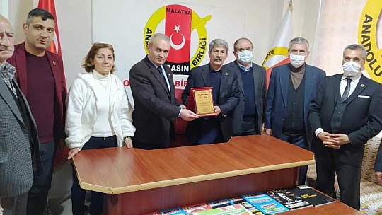 Başkan Aktaş, Anadolu Basın Birliğinin Çalışmalarını Takdir Ediyoruz