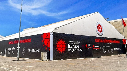 Başkan Gürkan, Dijital Gösterim Merkezini Ziyaret Etti