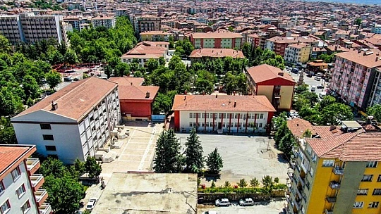 Büyükşehir Meydan Karşılığında Milli Eğitime Okul Alanı Bağışladı