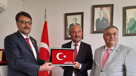 Başkan Gözükara, Başkan Kayanın Çalışmalarını Takdir Ediyoruz