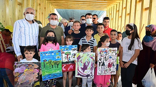 24'üncü Kayısı Festivali'nde İlk Gün Çeşitli Etkinliklerle Tamamlandı