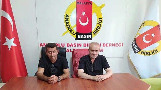 Sanatçı İlhan İlbey'den Anadolu Basın Birliği'ne Ziyaret