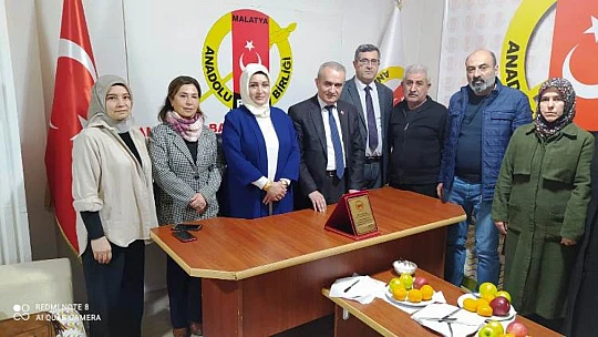 Başkan Alpaslan, 10 Ocak Gazeteciler Gününüzü Kutluyorum