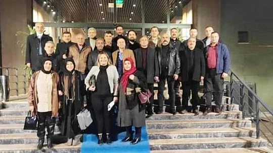 Akçadağ Dayanışma Derneği Yönetim Kurulu Toplantısını Gerçekleştirdi