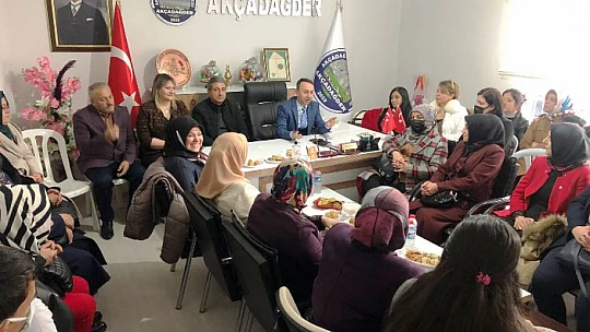 Akçadağ Dayanışma Der. Genel Merkezinden Anlamlı Etkinlik