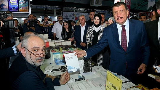9.Malatya Anadolu Kitap Ve Kültür Fuarı İki Yıl Aradan Sonra Kitapseverlerle Buluştu