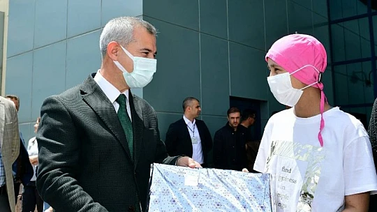 Löseminin İlacı Sevgi Ve Moraldir