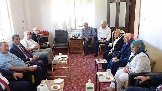 Büyük Birlik Partisinden Muhtarlara Ziyaret
