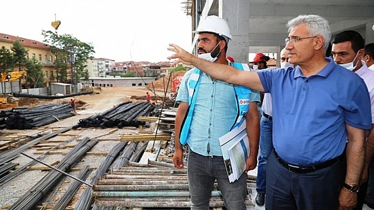 Başkan Güder, Biz Esnaflarımızı Mağdur Etmeyiz