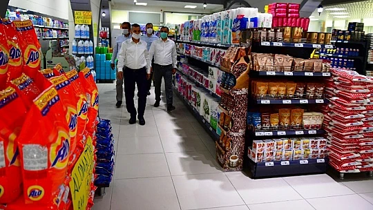 Yeşilyurt Belediyesi 2.Yeşil Gıda Marketi Hizmete Sundu