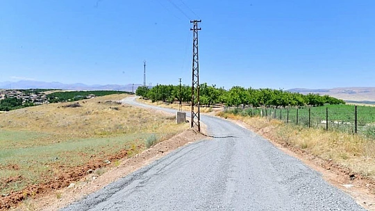 Yeşilyurt Belediyesi, 7 Ayda 62 Km Sathi Kaplama Yaptık