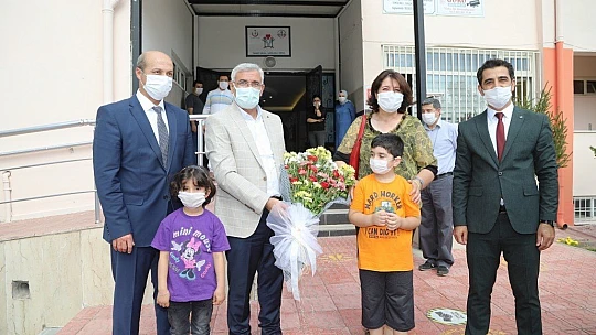 Başkan Güder, Bakan Selçuk'a Verdiği Sözü Yerine Getirdi