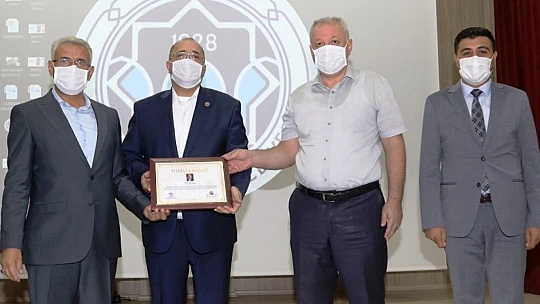 Başkan Güder, Muhtarlar Gününü Kutladı