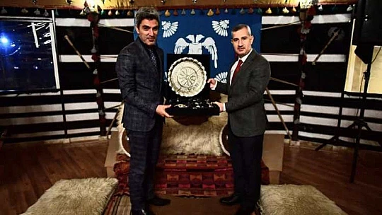 Başkan Çınar, Öğretmenleri Gedik Tepesindeki Oba Çadırında Ağırladı