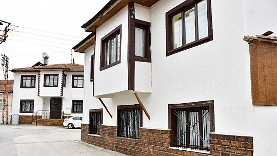 Yeşilyurt'ta Sokak Sağlıklaştırma Çalışmaları Devam Ediyor