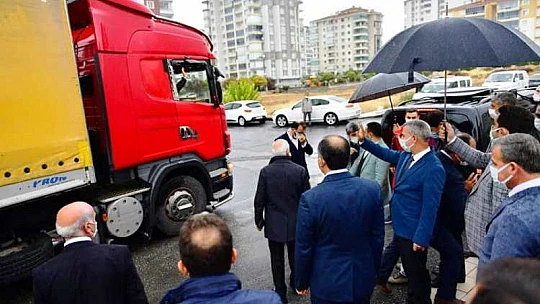 Başkan Çınar, Malatya'lı Gülay Yaşar İle Görüntülü Görüşme Gerçekleştirdi